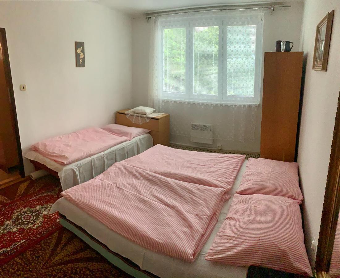 Cely Byt Zelnava Apartament Zewnętrze zdjęcie
